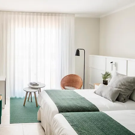 Hotel Aqua Bertran Park 4*