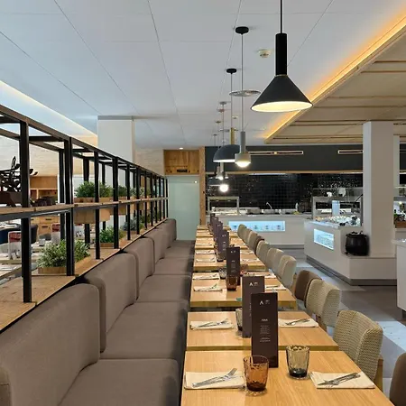 Aqua Bertran Park 료렛 드 마르