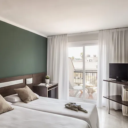 Aqua Bertran Park 료렛 드 마르