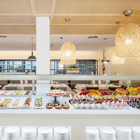 Aqua Bertran Park Hotell 4*