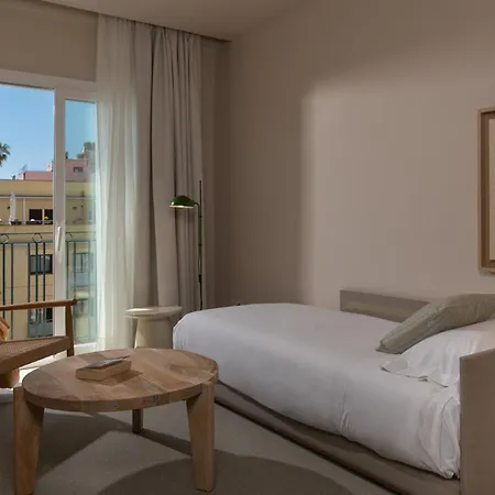 Aqua Bertran Park מלון 4*
