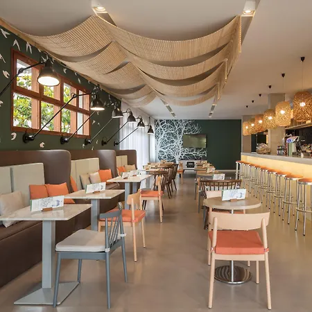 Aqua Bertran Park מלון יורט דה מאר