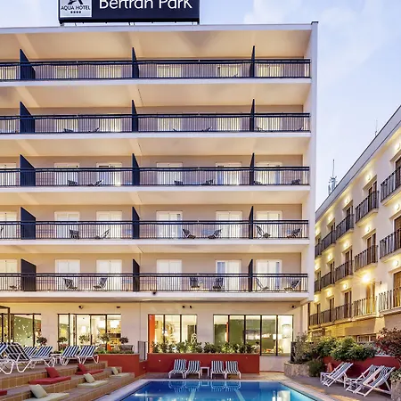 Aqua Bertran Park 4* يوريت دي مار