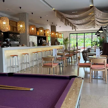 Aqua Bertran Park Отель 4*
