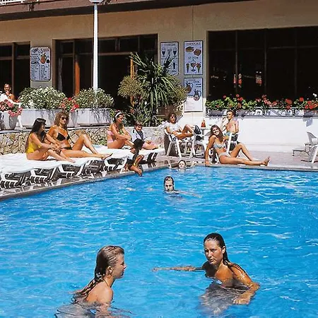 מלון Aqua Bertran Park יורט דה מאר