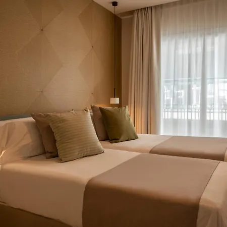 Aqua Bertran Park Hotel