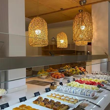 Hotel Aqua Bertran Park 4*